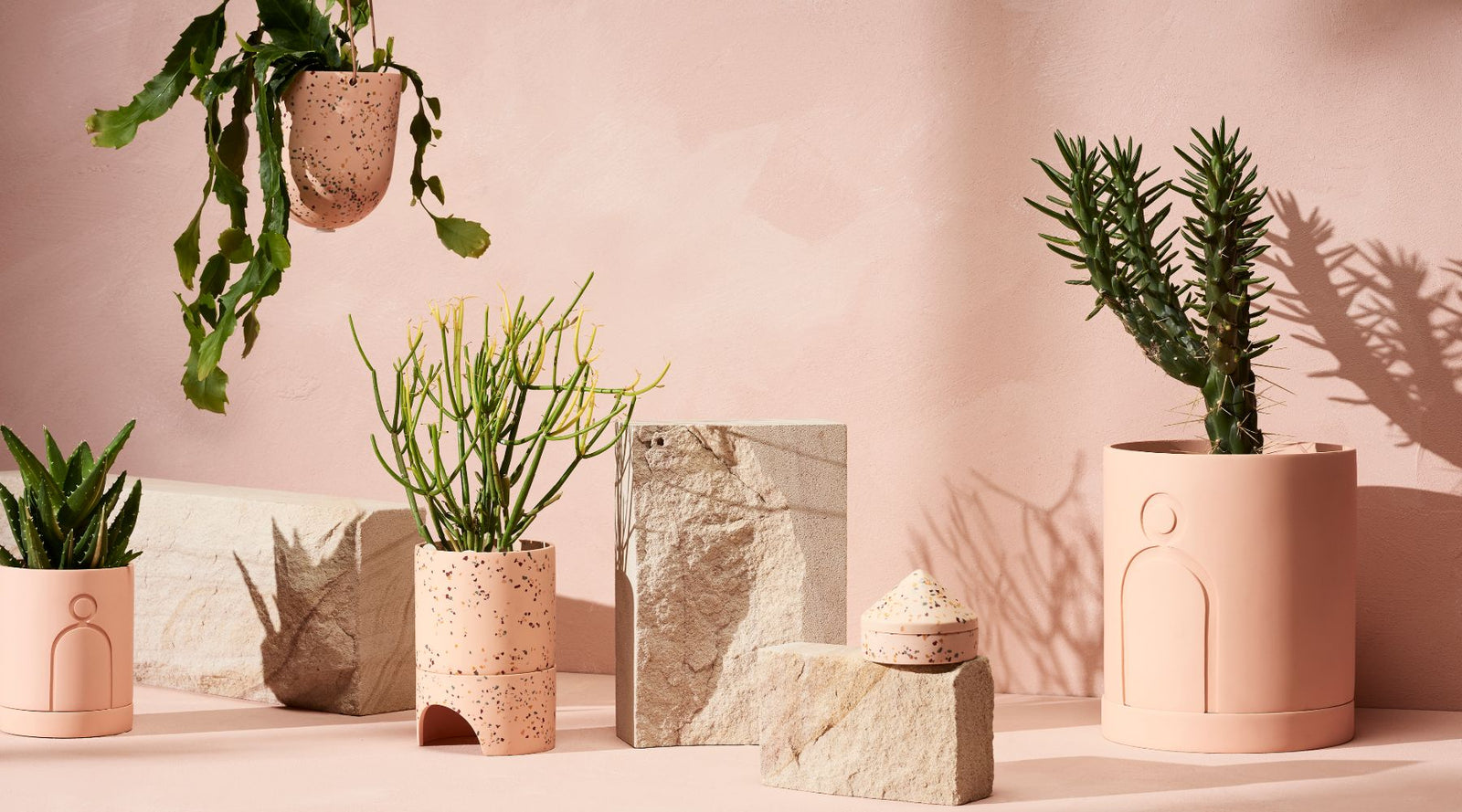 MOXON London is the european distributor for design and homeware brands